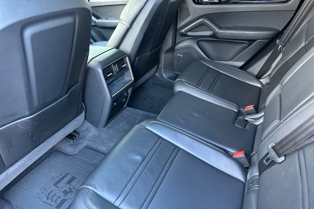 2021 Porsche 9Y0/9Y3 Cayenne - Image 15 of 21