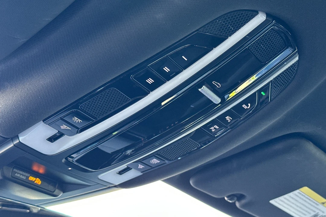 2021 Porsche 9Y0/9Y3 Cayenne - Image 21 of 21