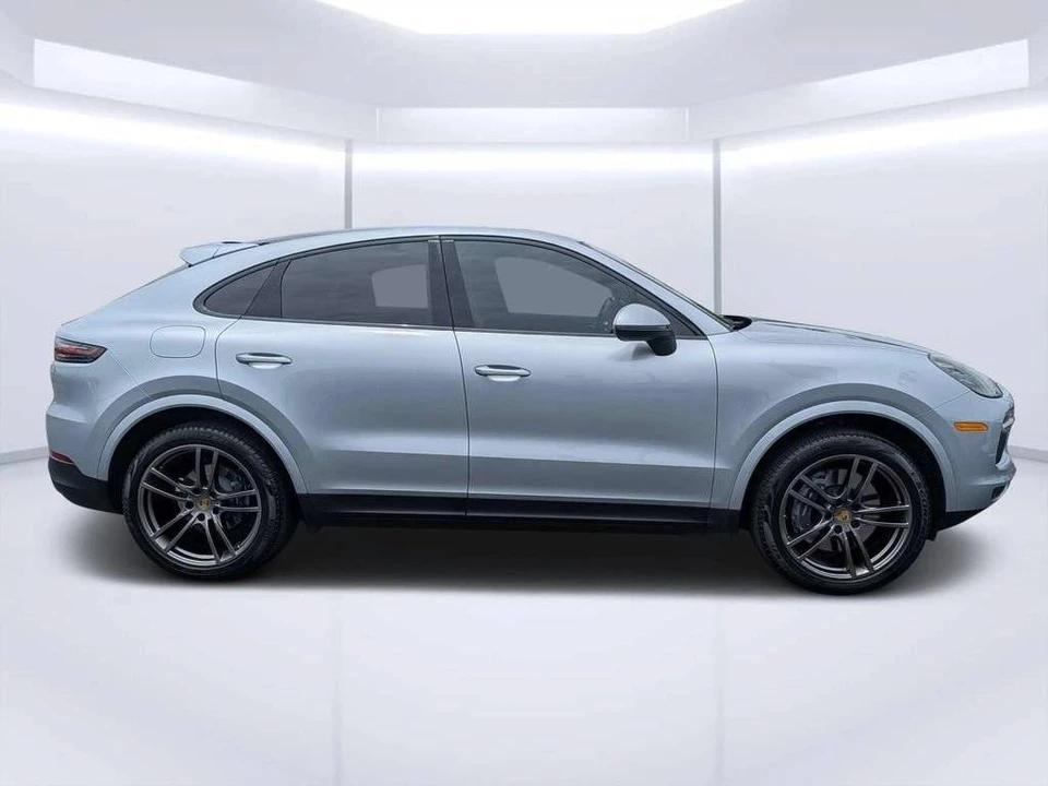 2021 Porsche 9Y0/9Y3 Cayenne Coupe - Image 2 of 5