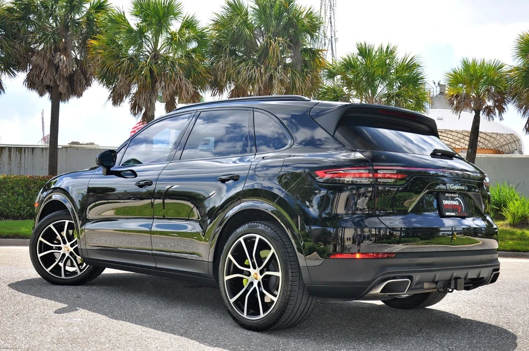 2021 Porsche 9Y0/9Y3 Cayenne - Image 17 of 21
