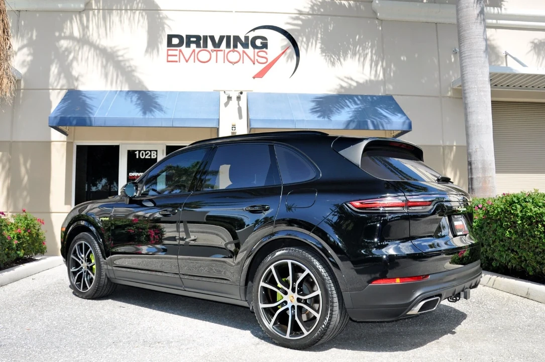 2021 Porsche 9Y0/9Y3 Cayenne - Image 5 of 21