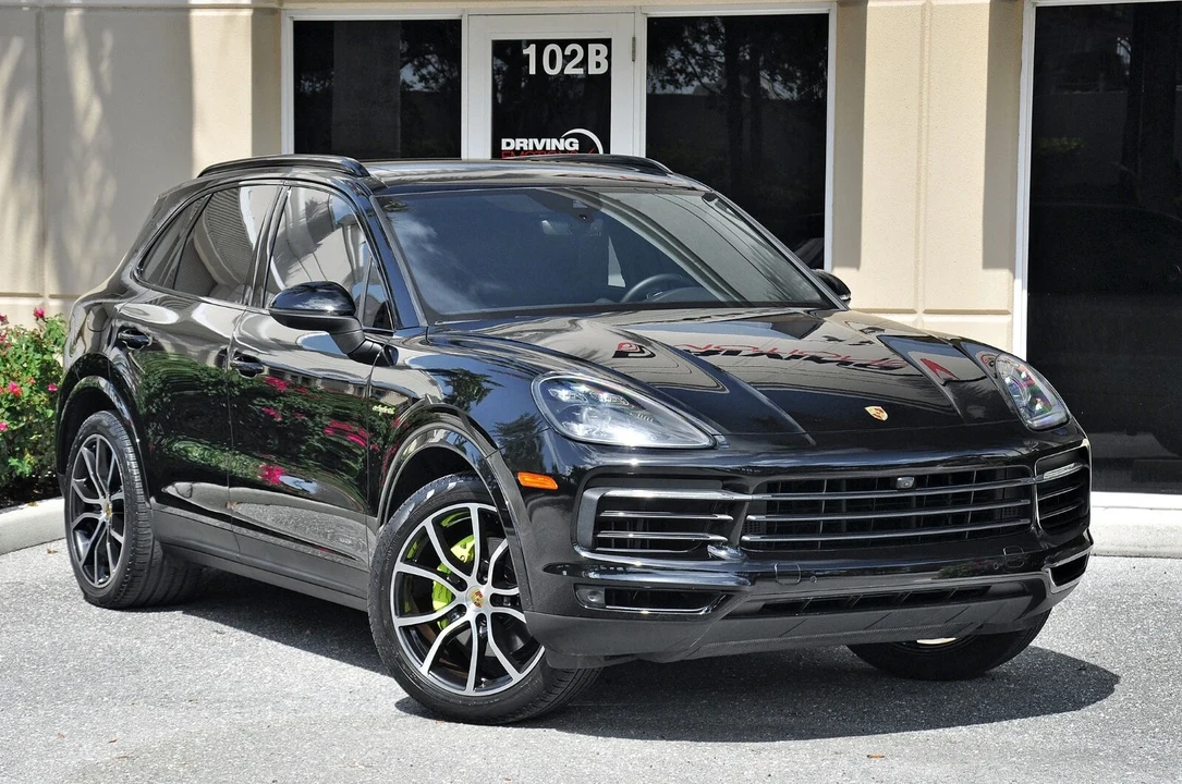 2021 Porsche 9Y0/9Y3 Cayenne - Image 3 of 21