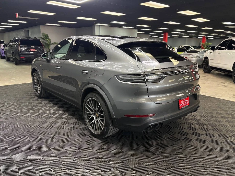 2021 Porsche 9Y0/9Y3 Cayenne - Image 12 of 12
