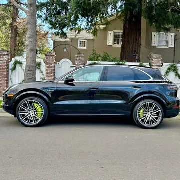 2021 Porsche Cayenne E-Hybrid