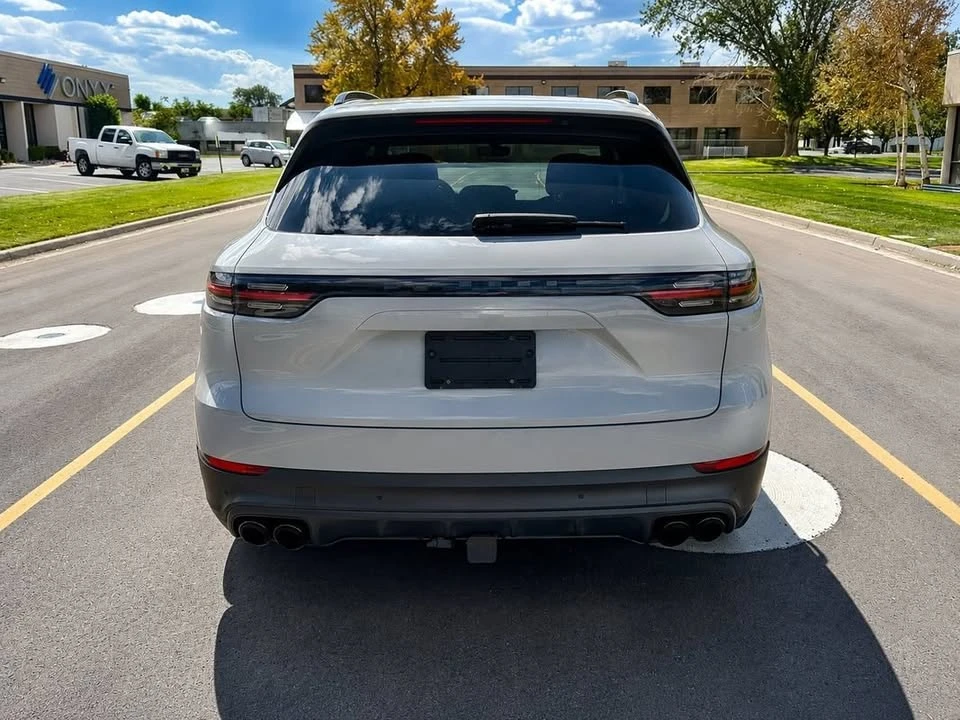 2021 Porsche 9Y0/9Y3 Cayenne - Image 4 of 5