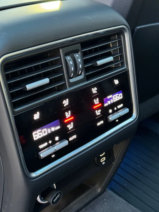 2021 Porsche 9Y0/9Y3 Cayenne GTS - Image 8 of 13