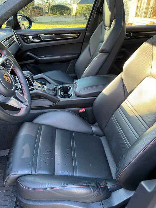 2021 Porsche 9Y0/9Y3 Cayenne GTS - Image 10 of 13