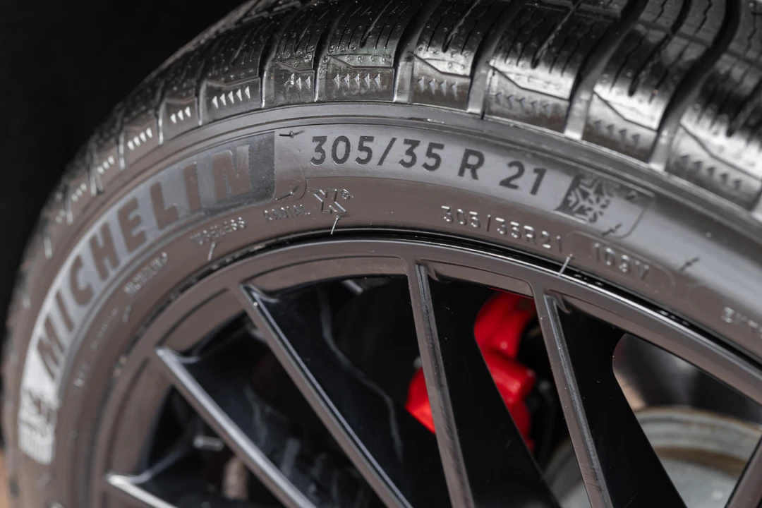 2021 Porsche 9Y0/9Y3 Cayenne GTS - Image 30 of 31