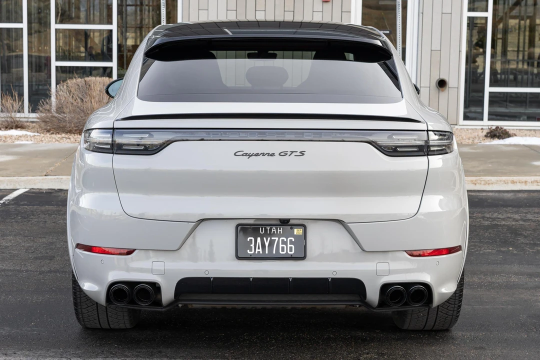 2021 Porsche 9Y0/9Y3 Cayenne GTS - Image 5 of 31