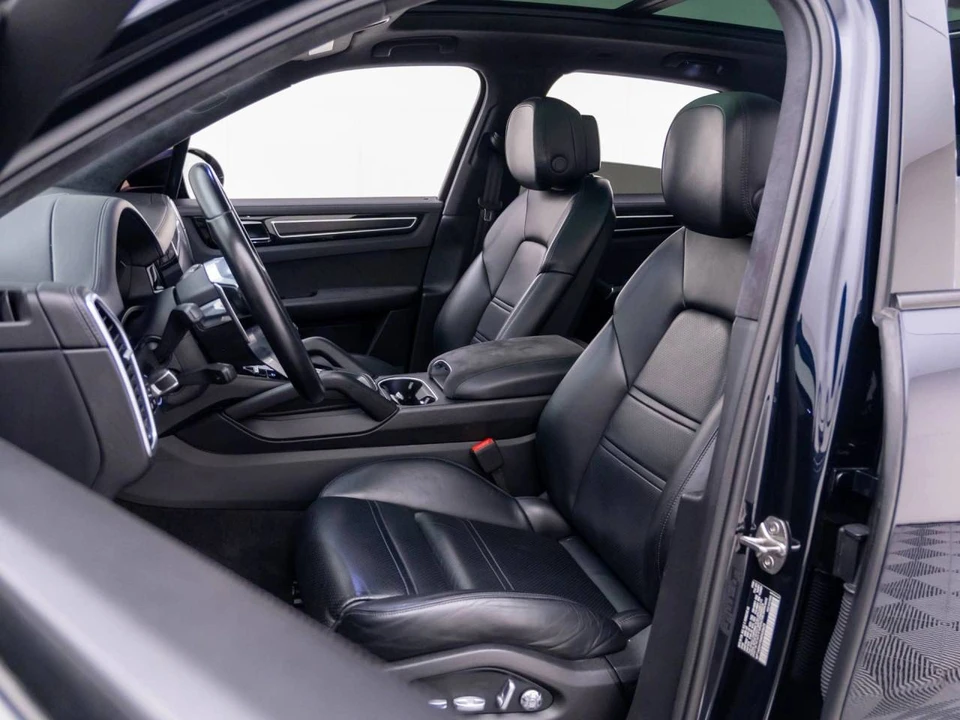 2021 Porsche 9Y0/9Y3 Cayenne GTS - Image 5 of 5