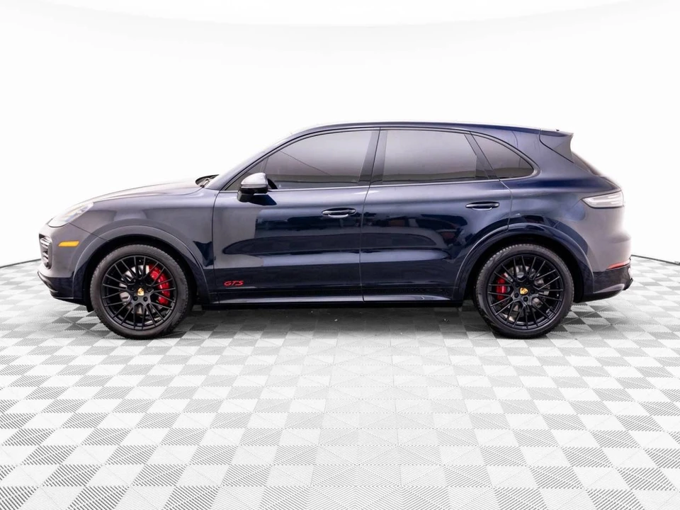 2021 Porsche 9Y0/9Y3 Cayenne GTS - Image 2 of 5