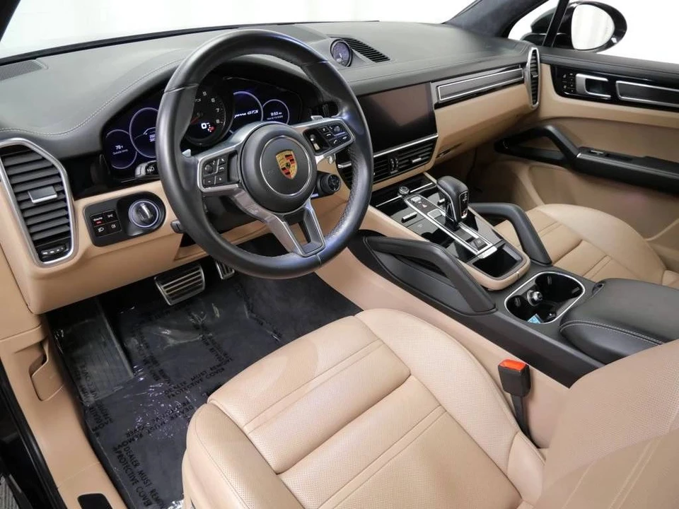 2021 Porsche 9Y0/9Y3 Cayenne GTS - Image 4 of 5