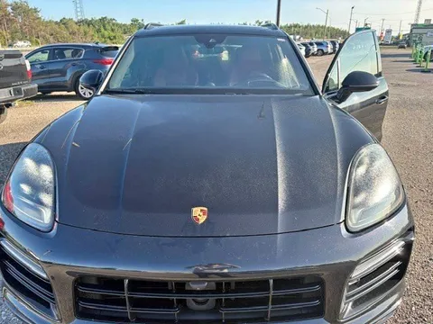 2021 Porsche Cayenne GTS