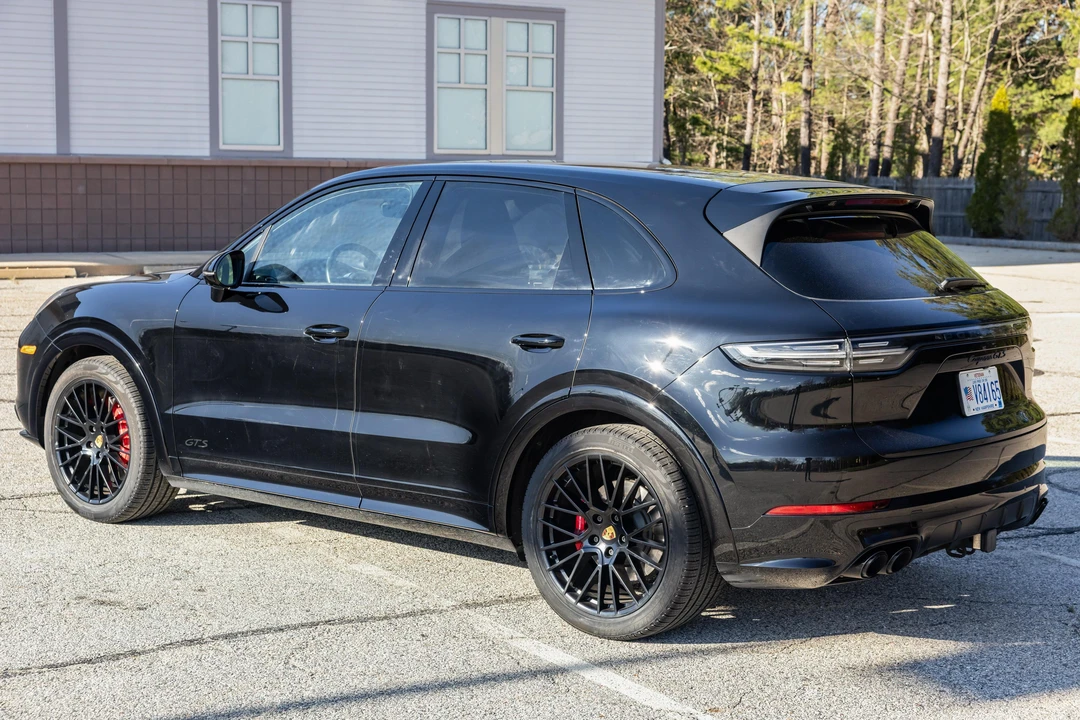 2021 Porsche 9Y0/9Y3 Cayenne GTS - Image 6 of 31