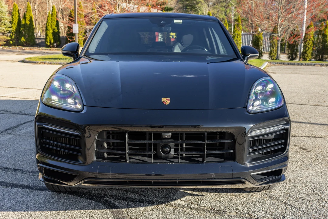2021 Porsche 9Y0/9Y3 Cayenne GTS - Image 9 of 31