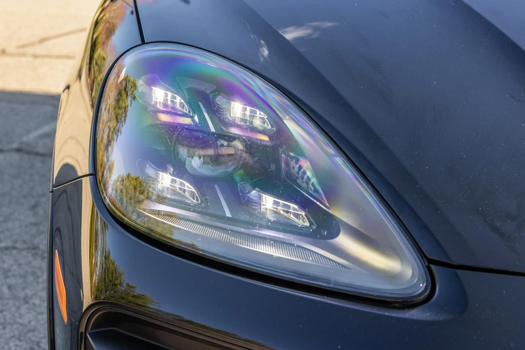 2021 Porsche 9Y0/9Y3 Cayenne GTS - Image 12 of 31