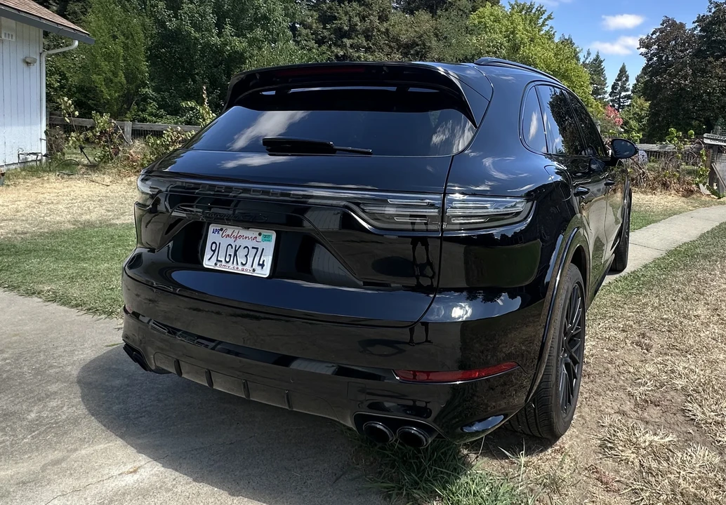 2021 Porsche 9Y0/9Y3 Cayenne GTS - Image 9 of 31