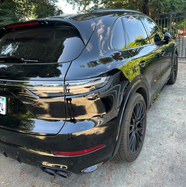 2021 Porsche 9Y0/9Y3 Cayenne GTS - Image 25 of 31