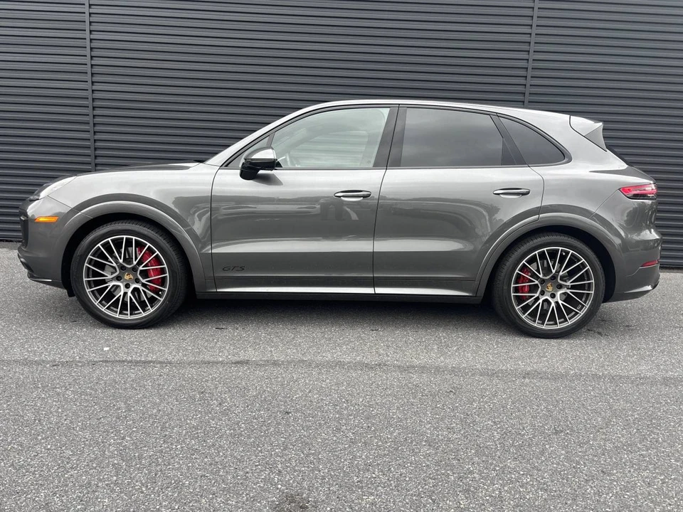 2021 Porsche 9Y0/9Y3 Cayenne GTS - Image 2 of 5
