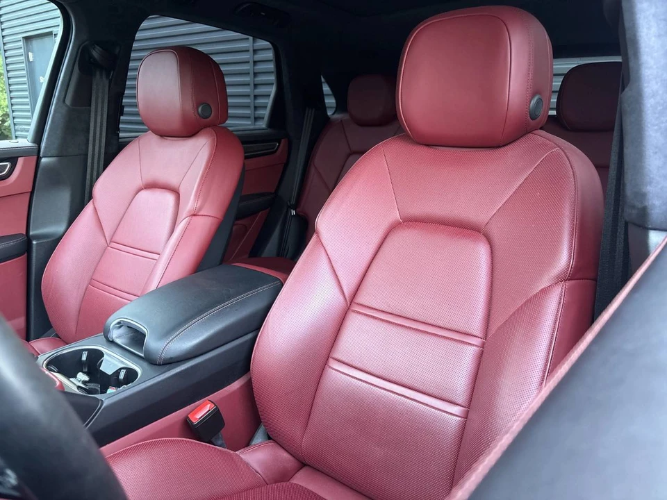 2021 Porsche 9Y0/9Y3 Cayenne GTS - Image 5 of 5