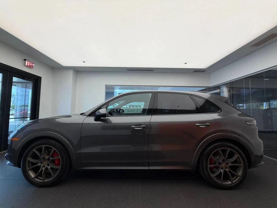 2021 Porsche 9Y0/9Y3 Cayenne GTS - Image 2 of 5