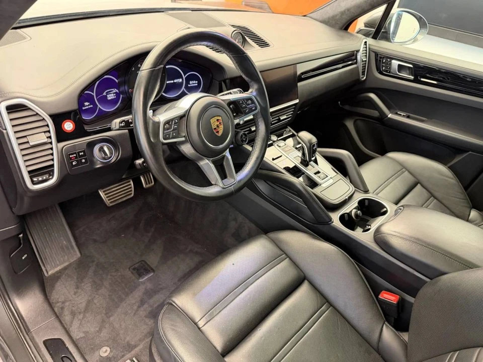 2021 Porsche 9Y0/9Y3 Cayenne GTS - Image 4 of 5