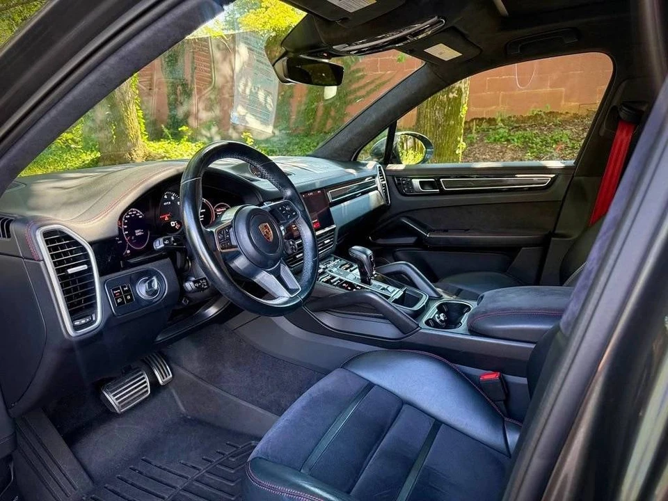 2021 Porsche 9Y0/9Y3 Cayenne GTS - Image 4 of 4