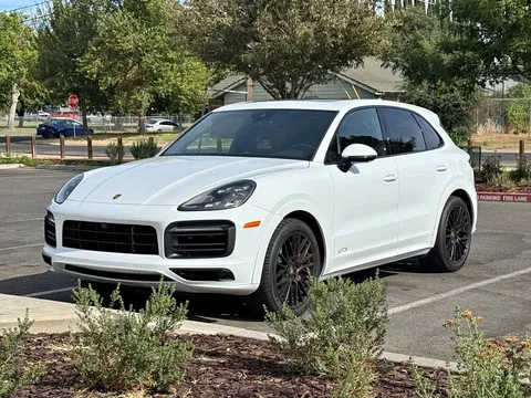 2021 Porsche Cayenne GTS Premium Package Plus