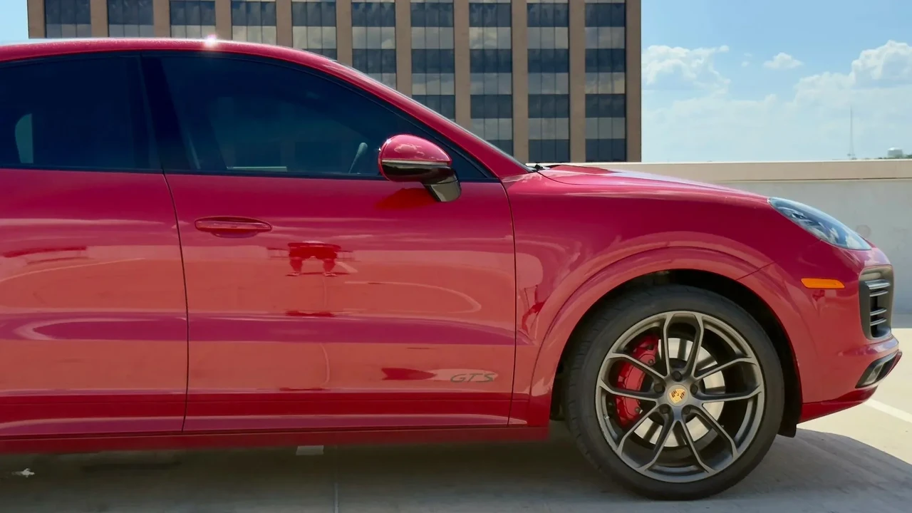 2021 Porsche 9Y0/9Y3 Cayenne GTS - Image 14 of 31