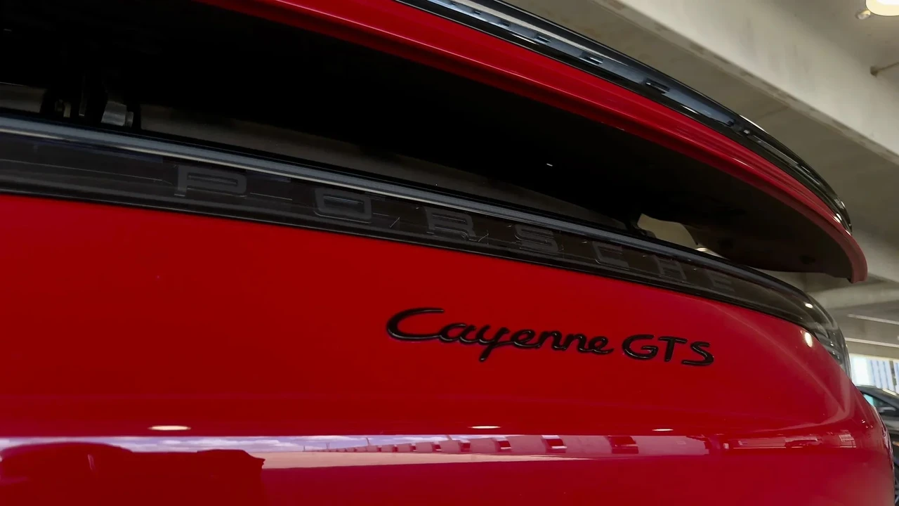 2021 Porsche 9Y0/9Y3 Cayenne GTS - Image 22 of 31