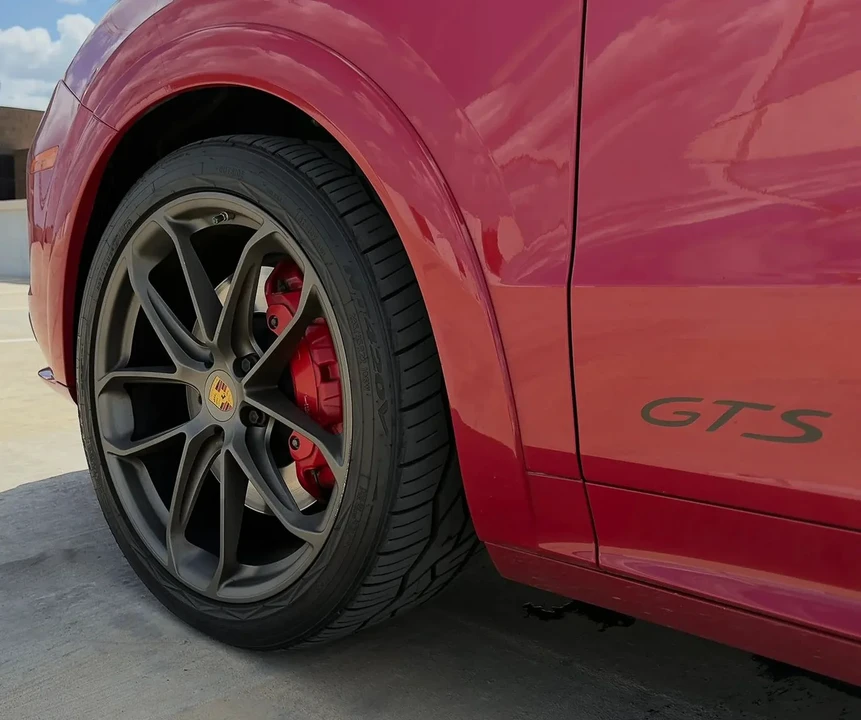 2021 Porsche 9Y0/9Y3 Cayenne GTS - Image 29 of 31