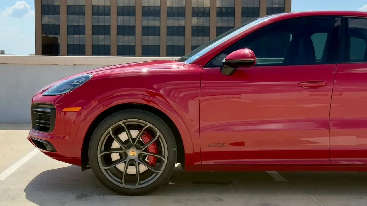 2021 Porsche 9Y0/9Y3 Cayenne GTS - Image 15 of 31