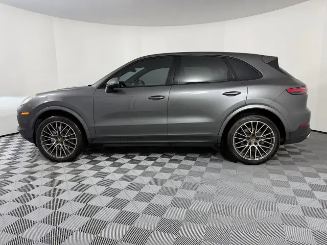 2021 Porsche 9Y0/9Y3 Cayenne - Image 2 of 4
