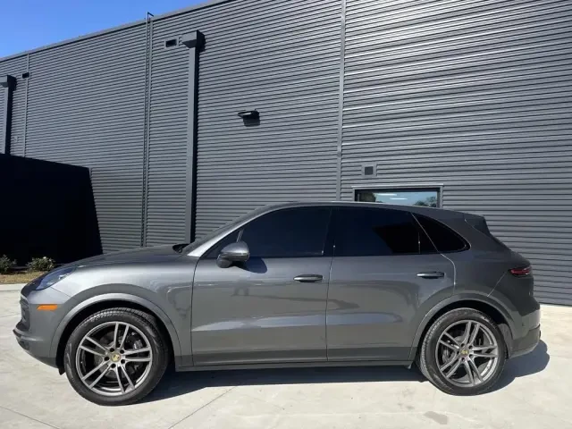 2021 Porsche 9Y0/9Y3 Cayenne - Image 2 of 6