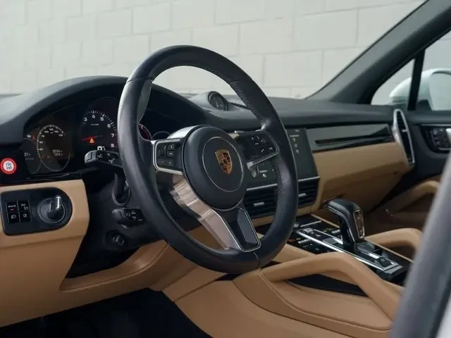 2021 Porsche 9Y0/9Y3 Cayenne - Image 4 of 6