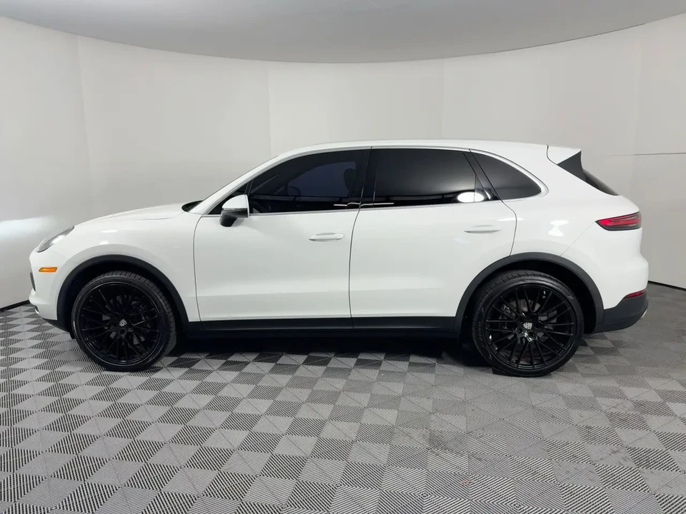 2021 Porsche 9Y0/9Y3 Cayenne - Image 2 of 7