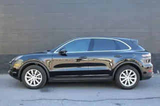 2021 Porsche 9Y0/9Y3 Cayenne - Image 2 of 4