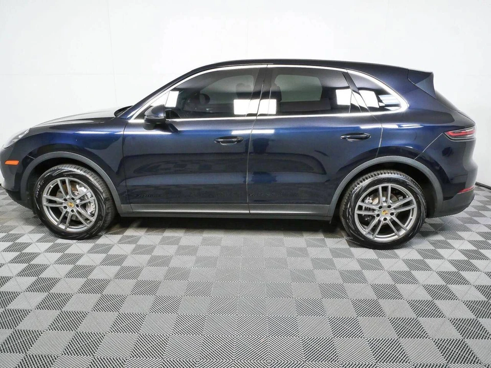 2021 Porsche 9Y0/9Y3 Cayenne - Image 2 of 5