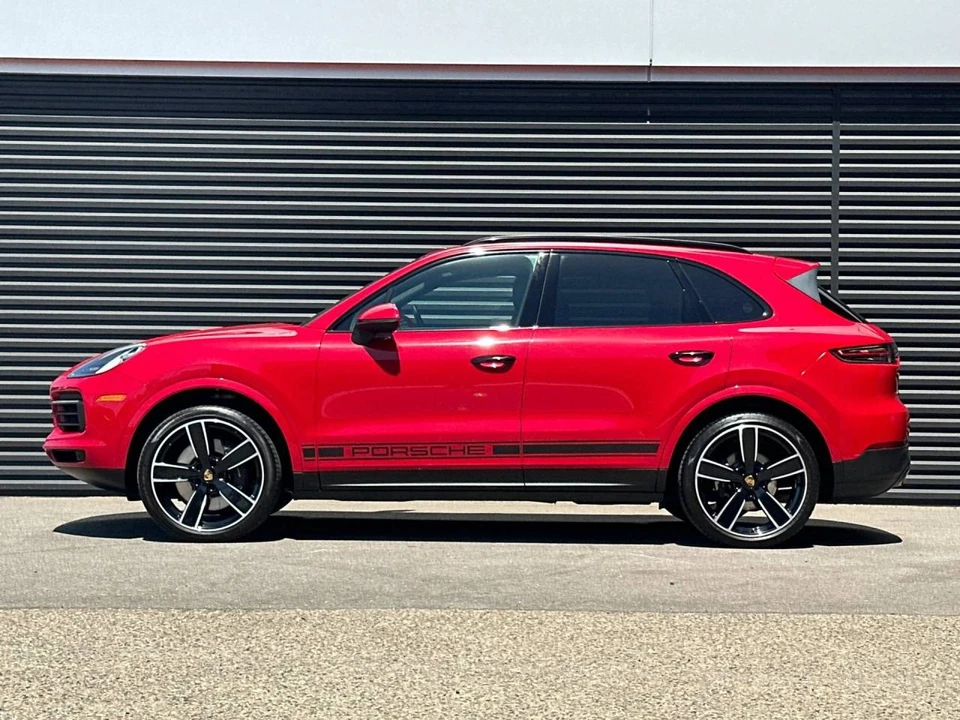 2021 Porsche 9Y0/9Y3 Cayenne - Image 2 of 5