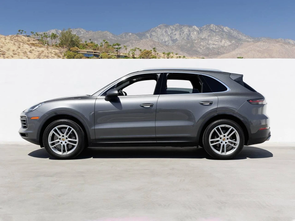 2021 Porsche 9Y0/9Y3 Cayenne - Image 2 of 5