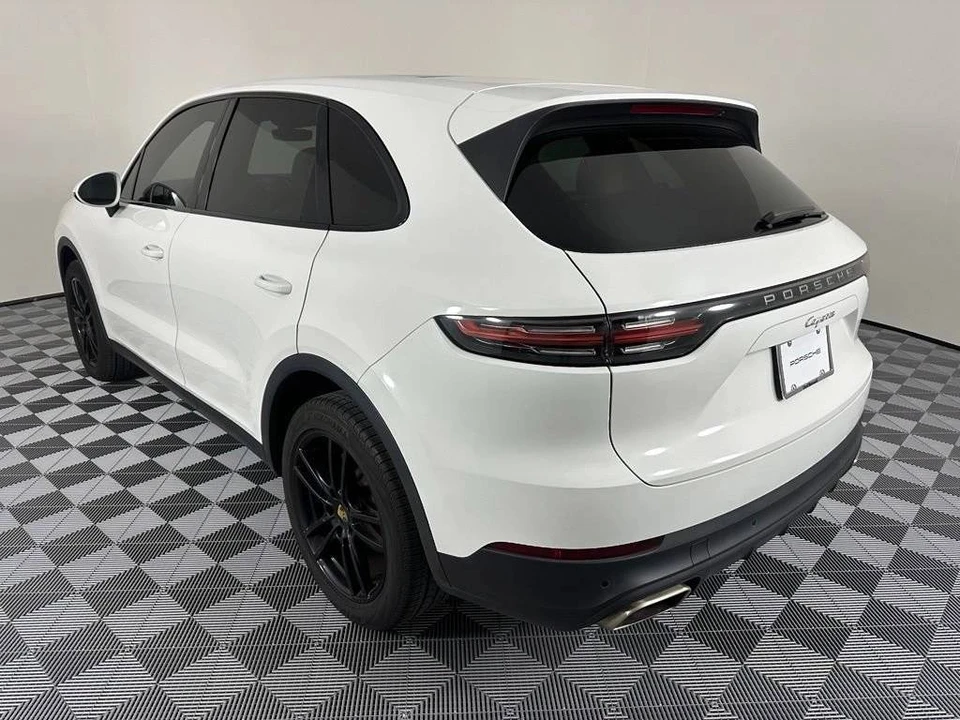 2021 Porsche 9Y0/9Y3 Cayenne - Image 3 of 5