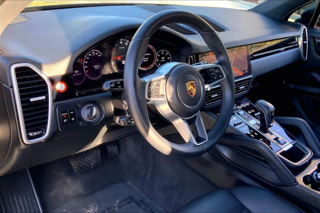 2021 Porsche 9Y0/9Y3 Cayenne - Image 3 of 5