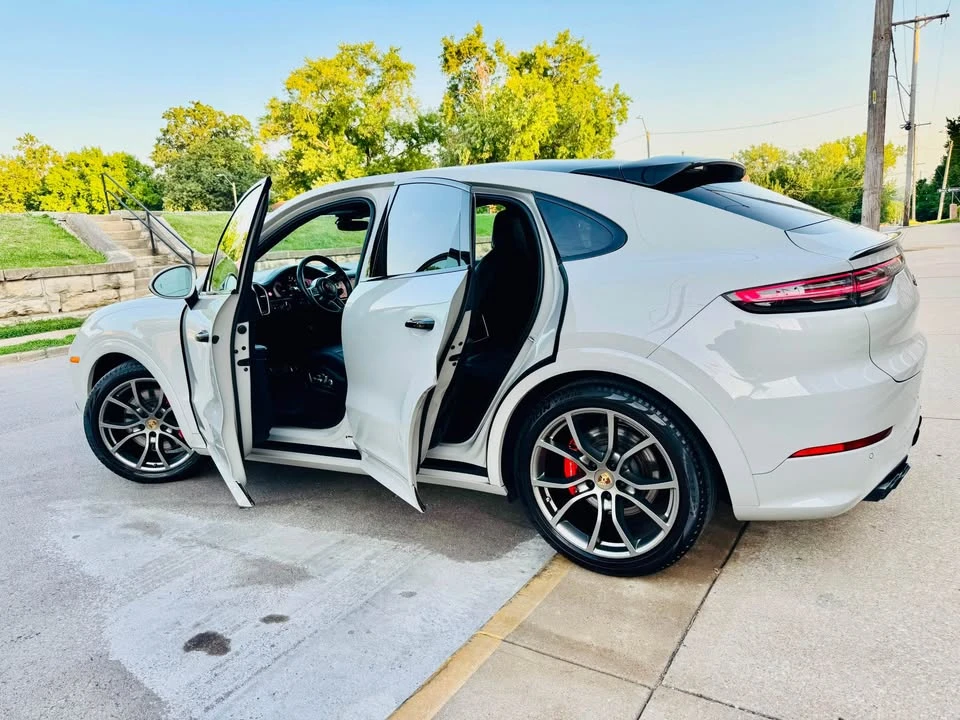 2021 Porsche 9Y0/9Y3 Cayenne - Image 3 of 19