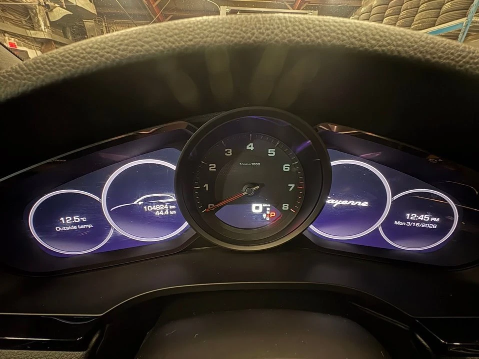 2021 Porsche 9Y0/9Y3 Cayenne - Image 2 of 19