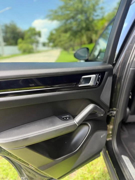 2021 Porsche 9Y0/9Y3 Cayenne - Image 13 of 14