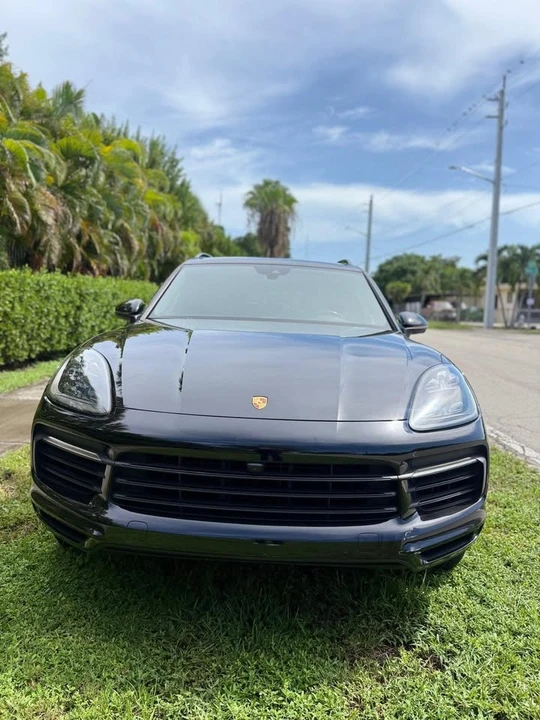 2021 Porsche 9Y0/9Y3 Cayenne - Image 2 of 14