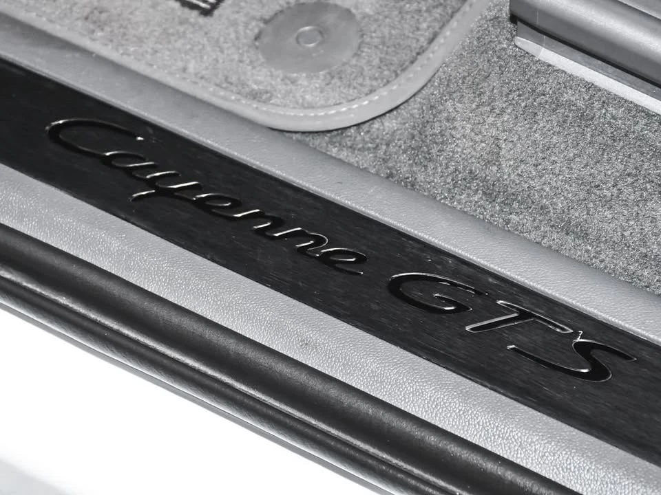 2021 Porsche 9Y0/9Y3 Cayenne - Image 14 of 20