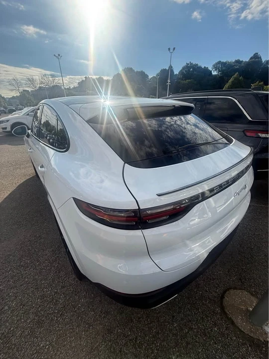 2021 Porsche 9Y0/9Y3 Cayenne - Image 3 of 8