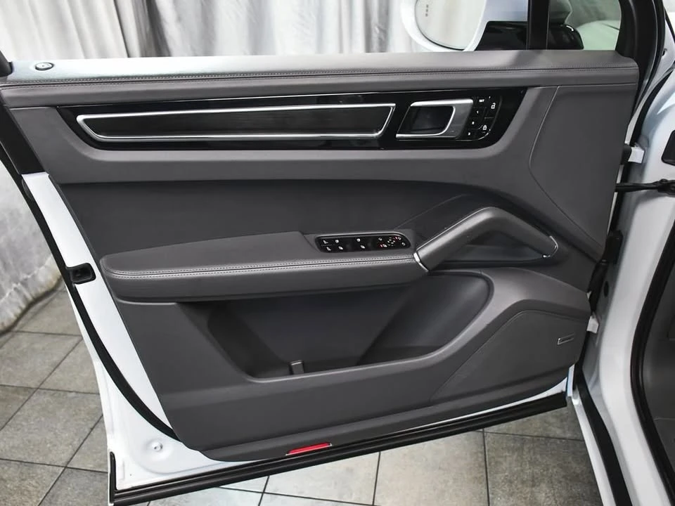 2021 Porsche 9Y0/9Y3 Cayenne - Image 11 of 20