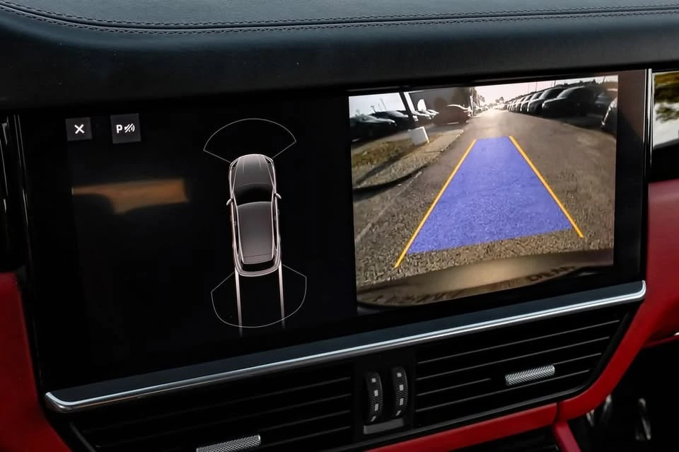 2021 Porsche 9Y0/9Y3 Cayenne - Image 18 of 20